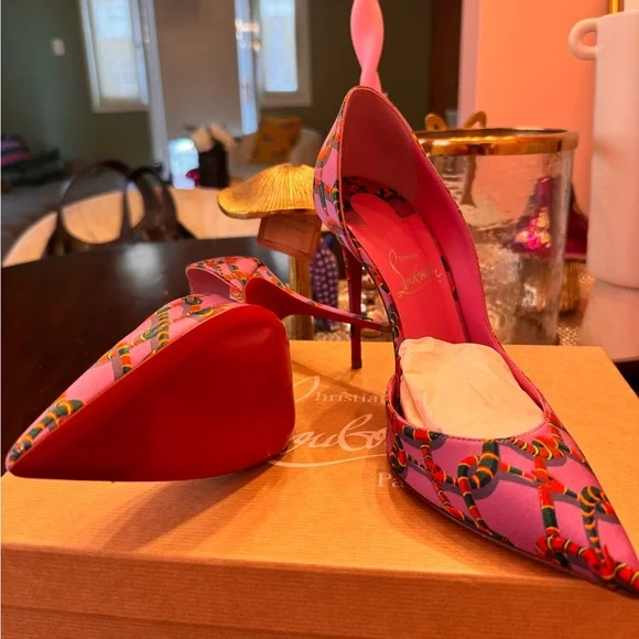 Christian Louboutin Pink Heels Elegant Design - Picture 2 of 3